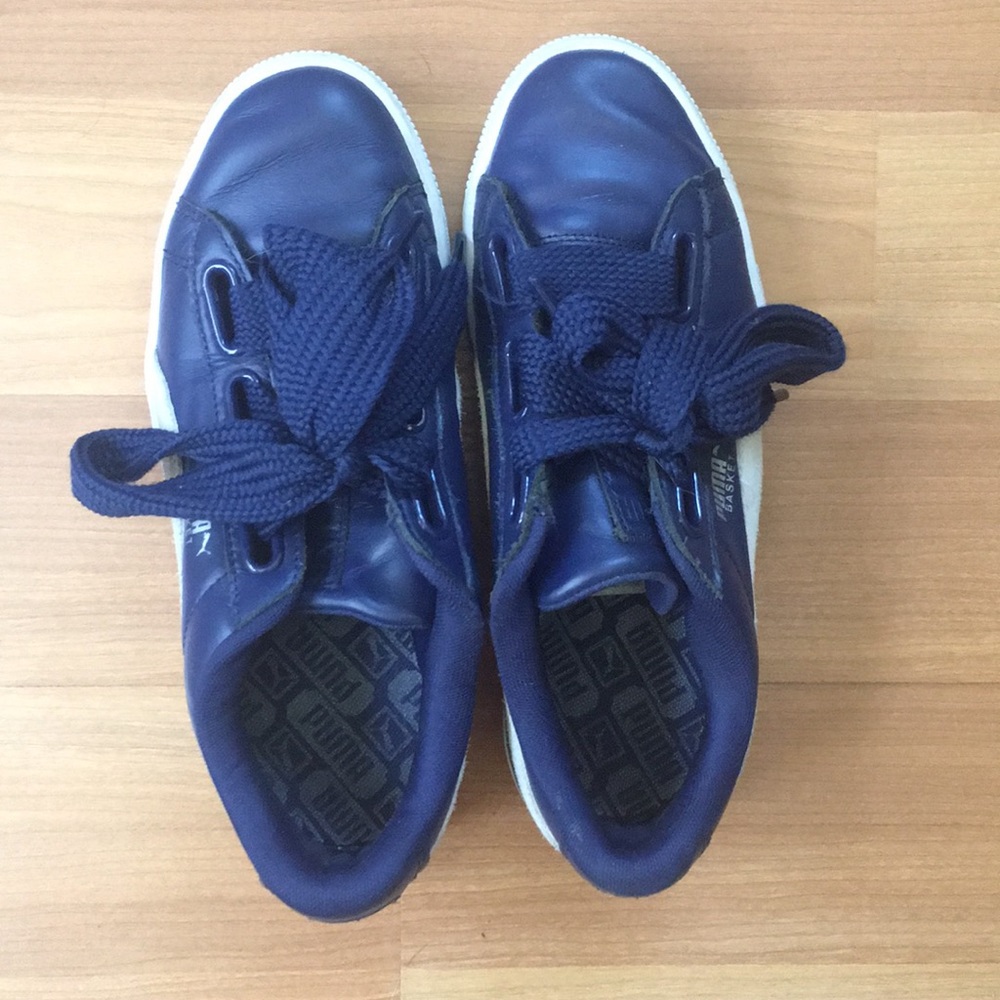 Blue leather Pumas sz 7.5